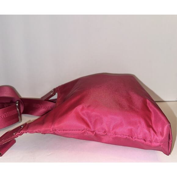 Authentic LONGCHAMP Longchamp nylon shoulder bag crossbody bag in pink -pre-used - Picture 4 of 10